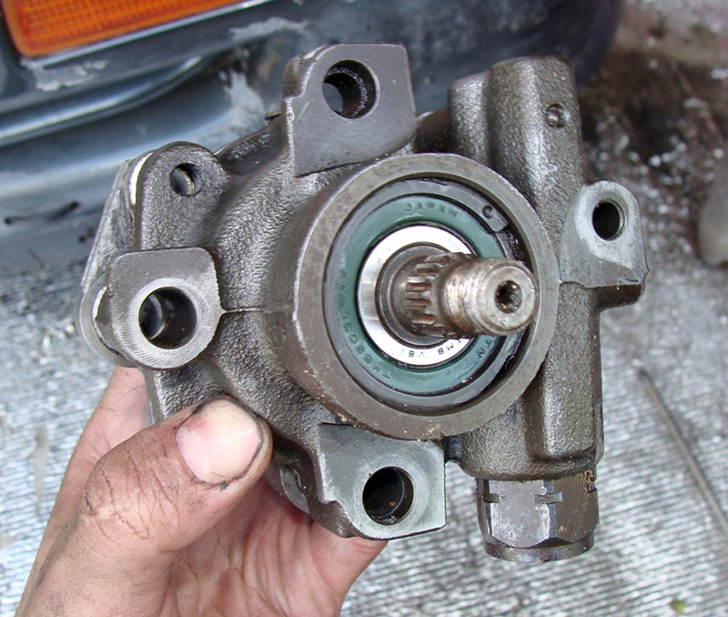 828c652s 960 - Как заменить сальник на ГУРе