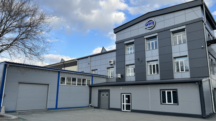 это изо 6 750x420 - Советы по уходу и замене сальников для долговечности оборудования